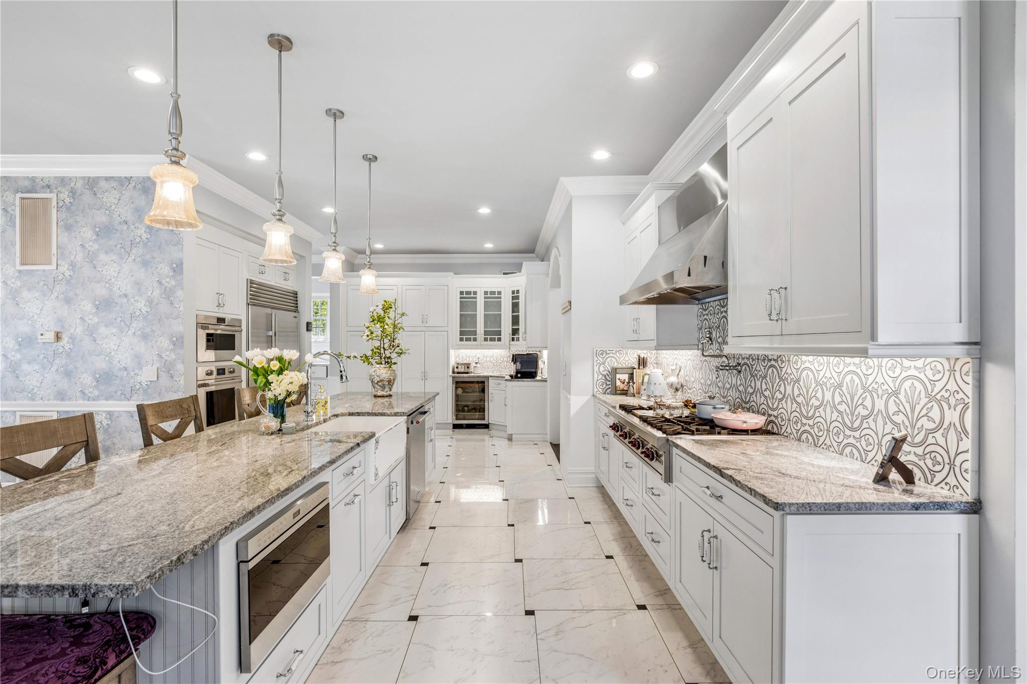 503 Cold Spring Road Laurel Hollow, NY 11791 - Photo 19 of 49