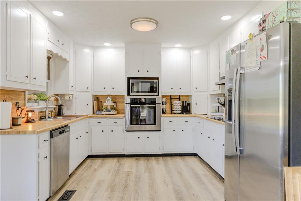 695 Cooper Road Social Circle, GA 30025 - Photo 15 of 45