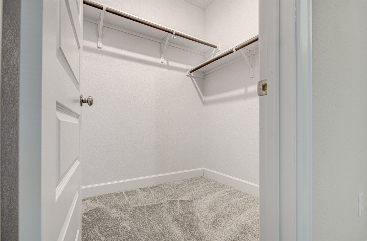 316 Buffalo Ridge Drive Manchaca, TX 78652 - Photo 20 of 37 a view of small space