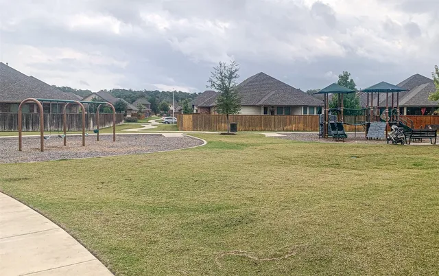 $700,000 | 316 Buffalo Ridge Drive, Manchaca, TX 78652