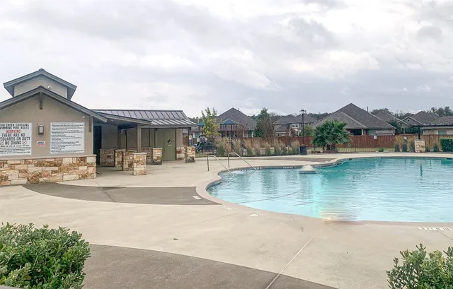 $700,000 | 316 Buffalo Ridge Drive, Manchaca, TX 78652