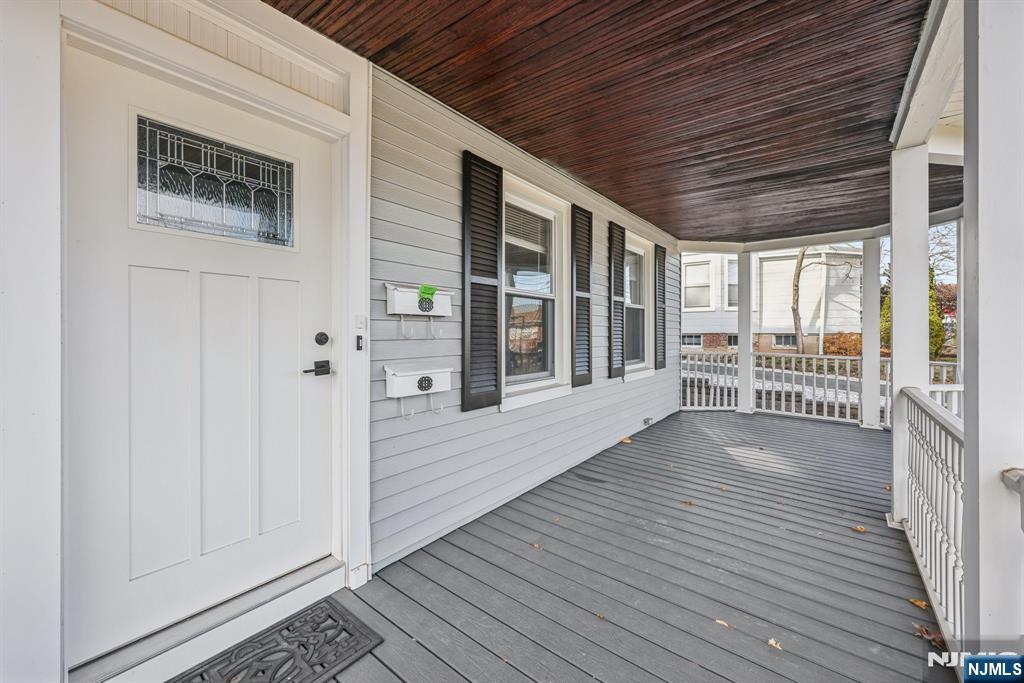 144 Union Street Ridgewood, NJ 07450 - Photo 3 of 42