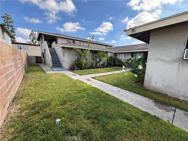 $1,750,000 | 3227 West Cabot Drive, Anaheim, CA 92804