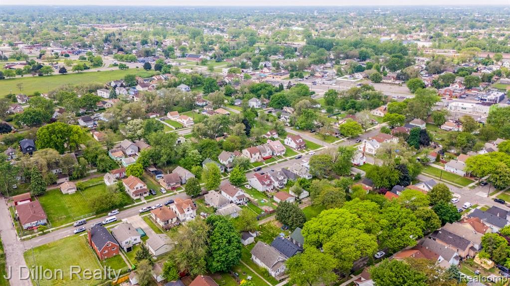 48 Orchard Street River Rouge, MI 48218 - Photo 10 of 44