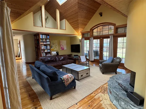 $4,500 | 22 Knight Road, Clinton Corners, NY 12514