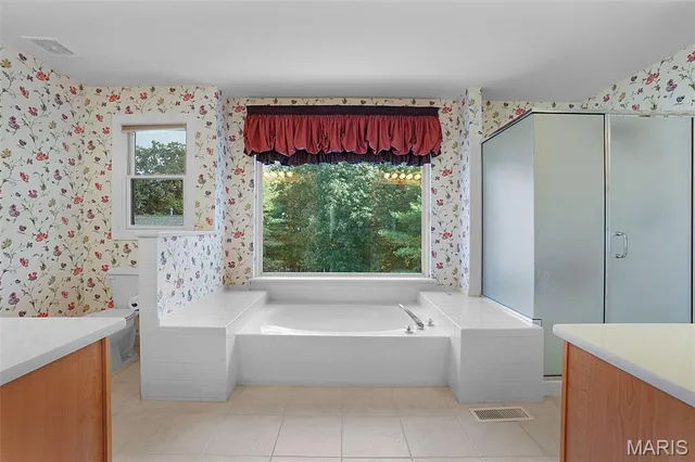 $579,989 | 16923 Westridge Oaks Drive, Wildwood, MO 63040