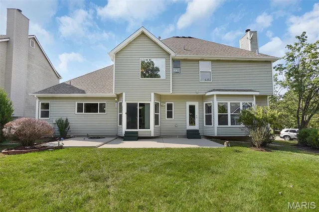 $579,989 | 16923 Westridge Oaks Drive, Wildwood, MO 63040