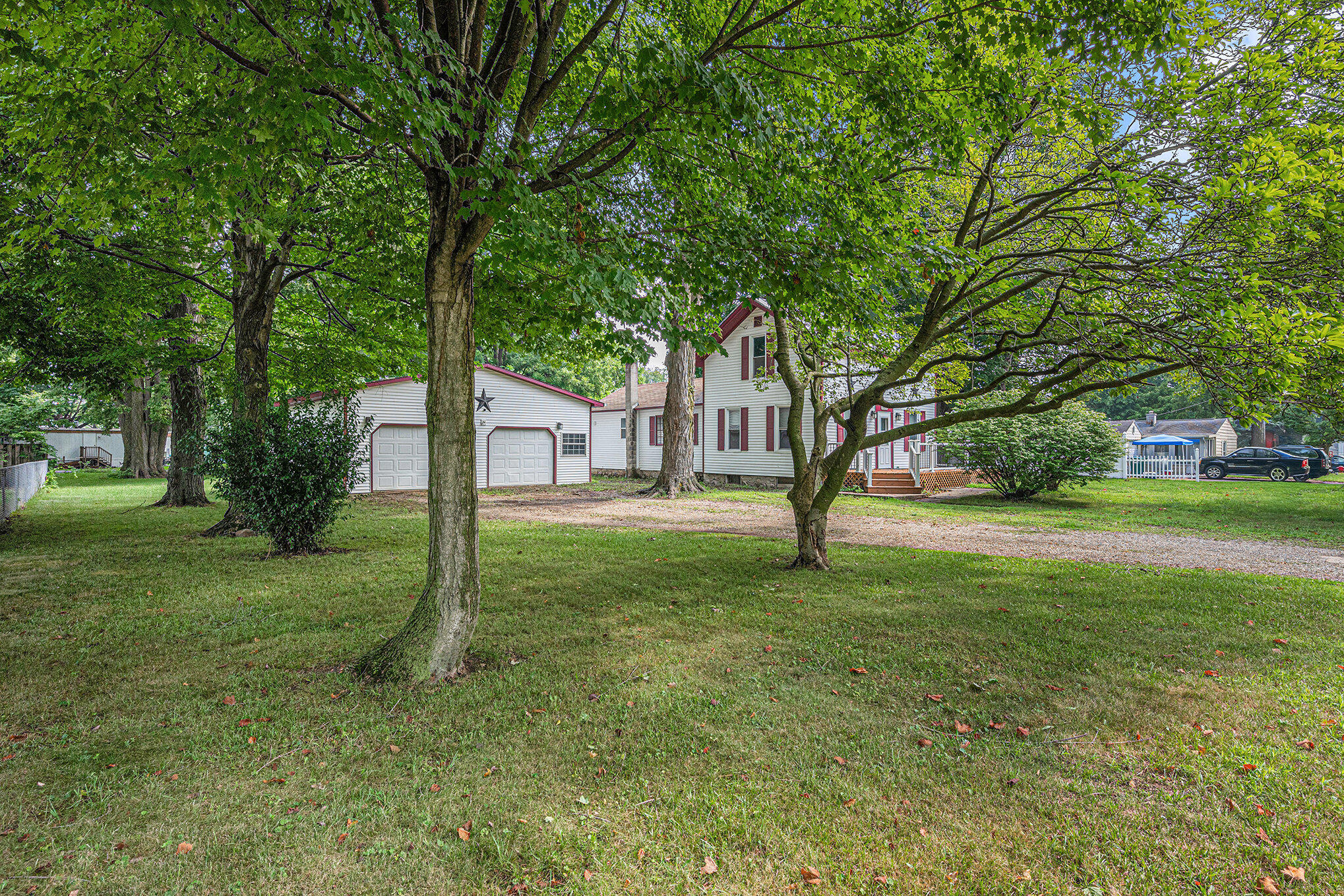 909 Millard Street Three Rivers, MI 49093 - Photo 29 of 35 032_crs_0397_14
