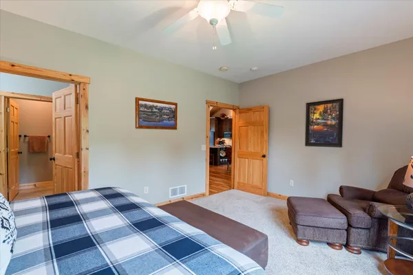 $845,000 | 34792 East Shore Lane, Crosslake, MN 56442