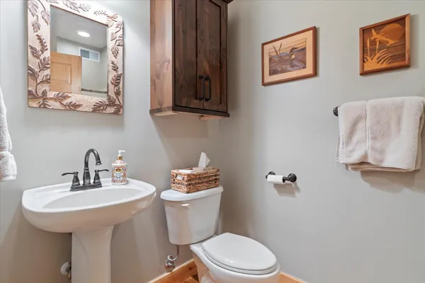 $845,000 | 34792 East Shore Lane, Crosslake, MN 56442