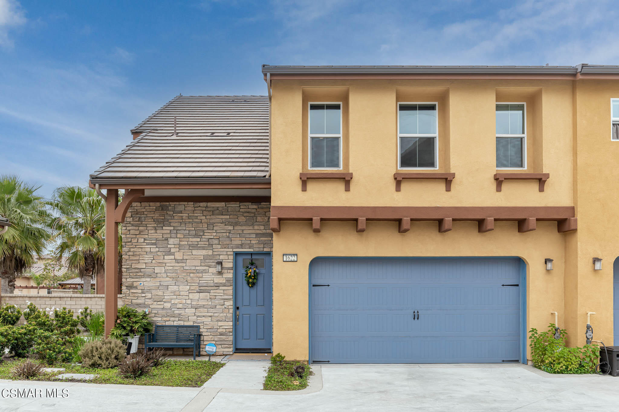 1622 Range Road Oxnard, CA 93036 - Photo 13 of 50 a front view of a house having yard