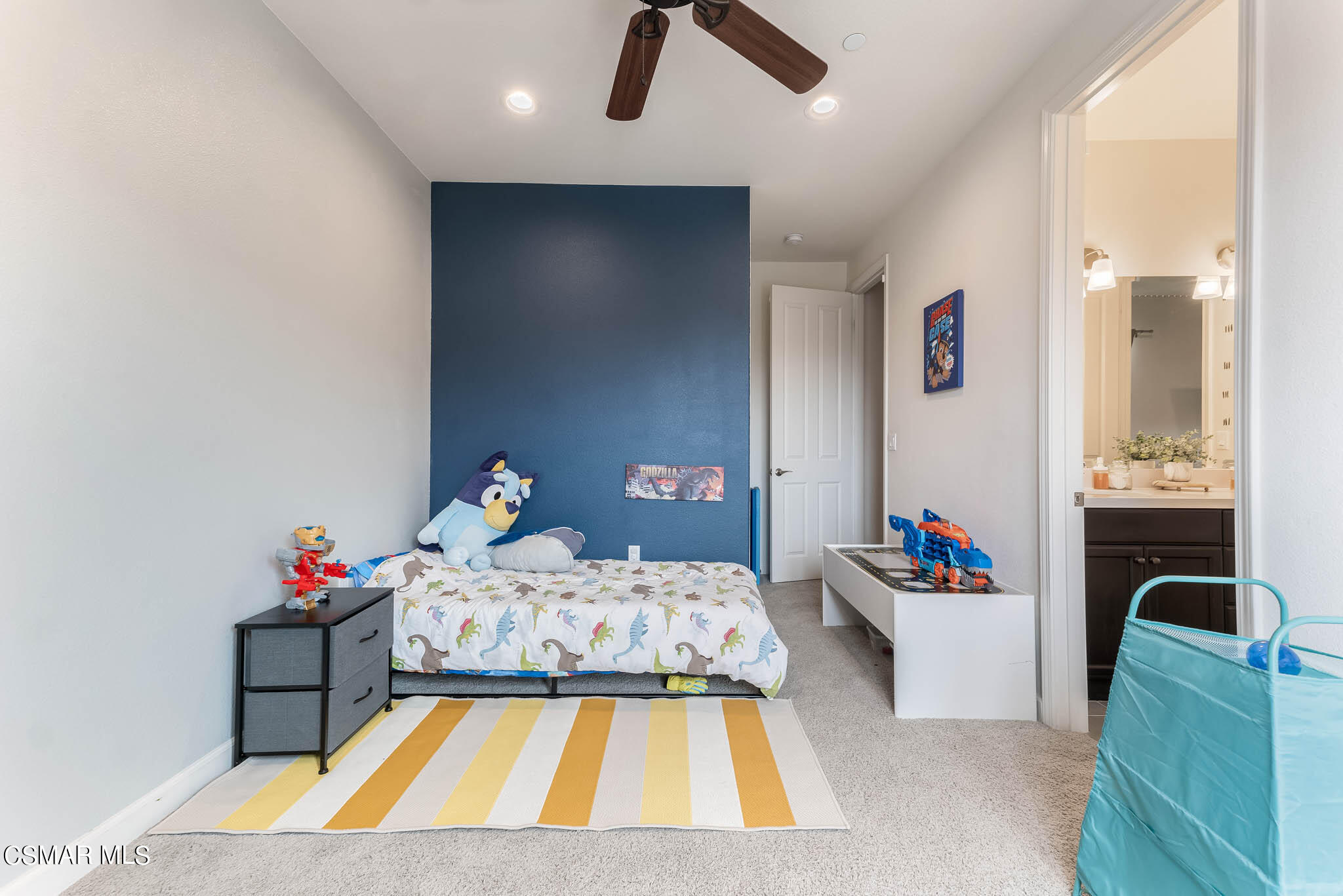 1622 Range Road Oxnard, CA 93036 - Photo 33 of 50 a bedroom with a bed and a chandelier