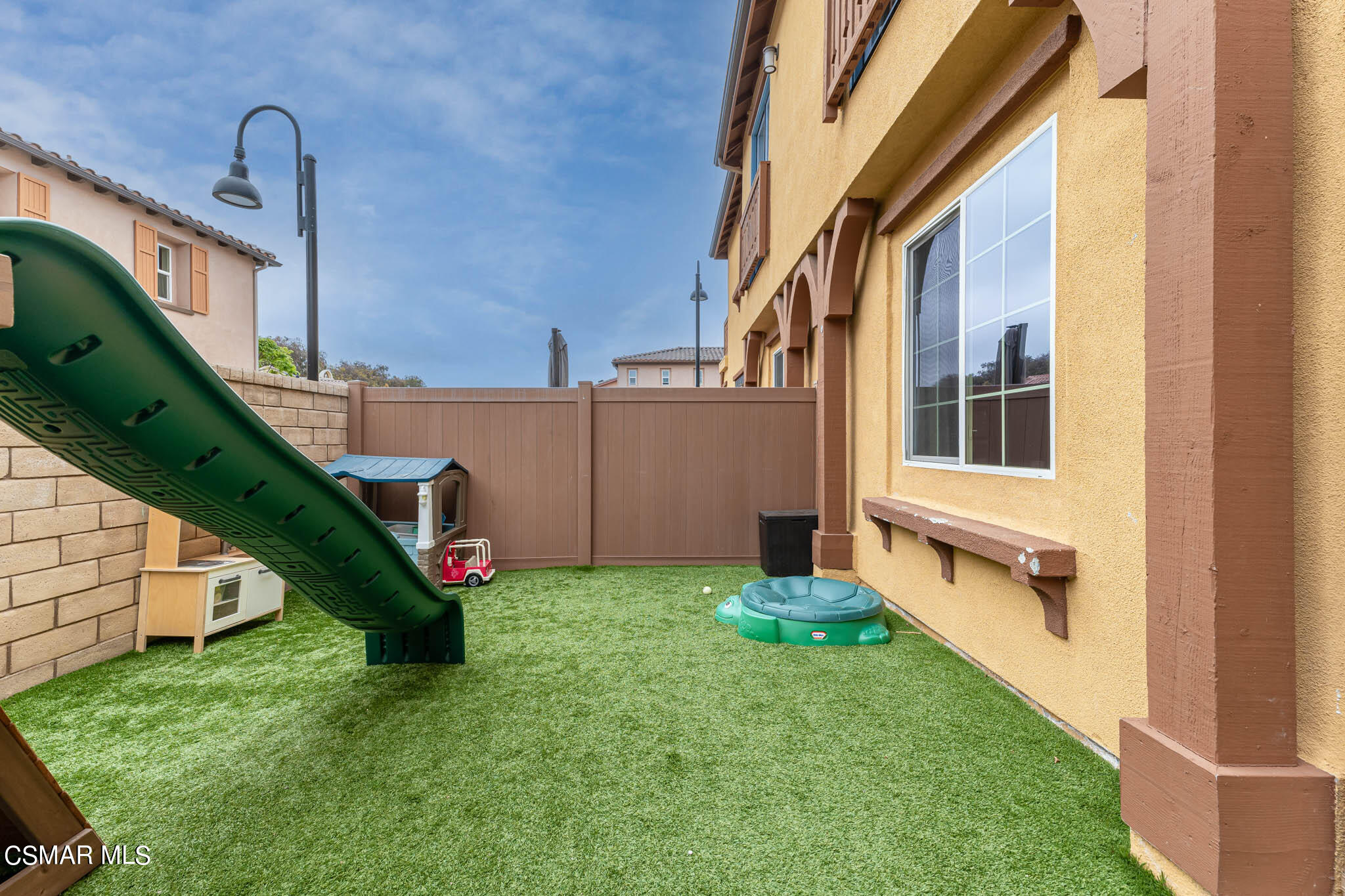 1622 Range Road Oxnard, CA 93036 - Photo 46 of 50 a view of a house with a small yard