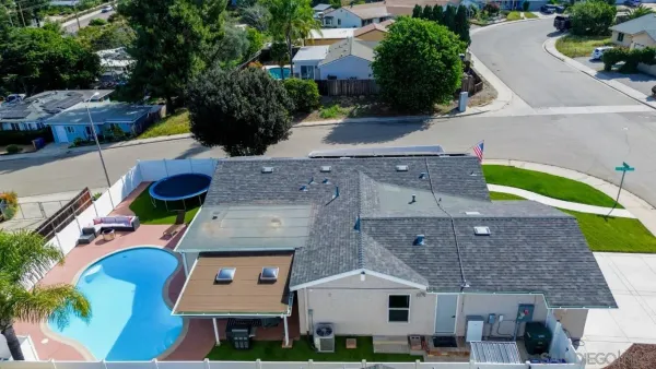 $825,000 | 1217 Juliette Place, Fallbrook, CA 92028