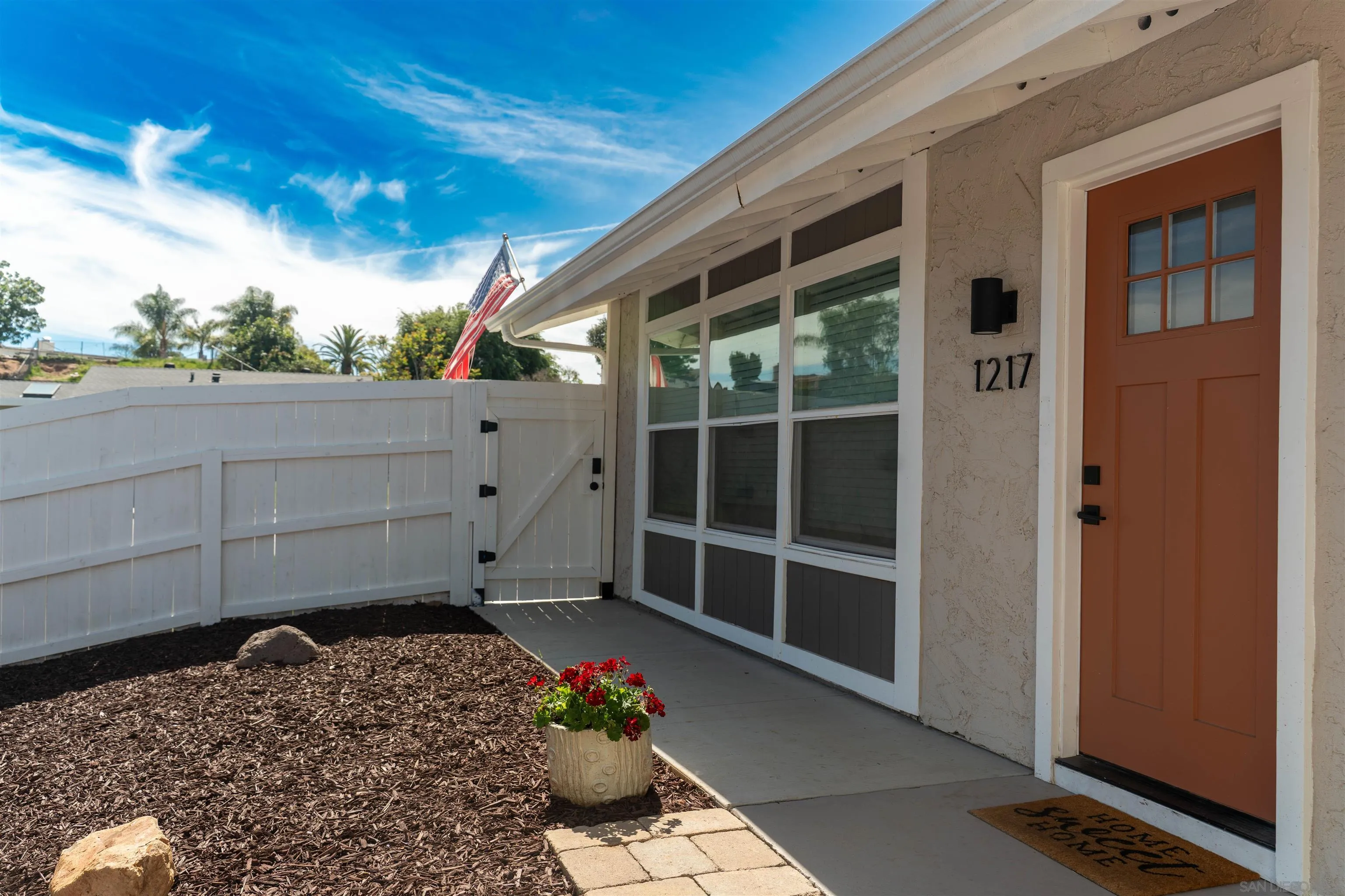 1217 Juliette Place Fallbrook, CA 92028 - Photo 8 of 30