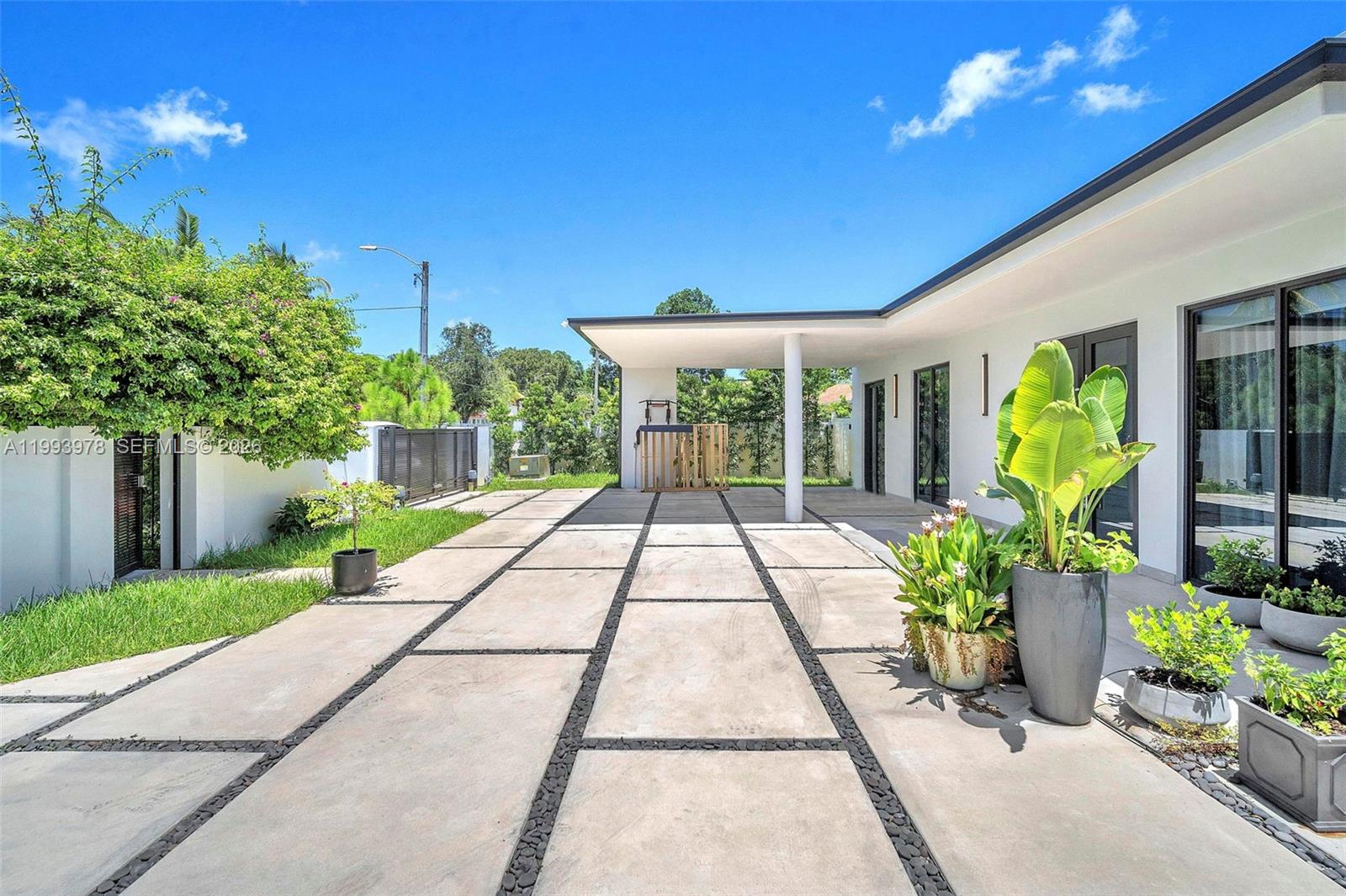 46 Northeast 162nd Street Miami, FL 33162 - Photo 43 of 44