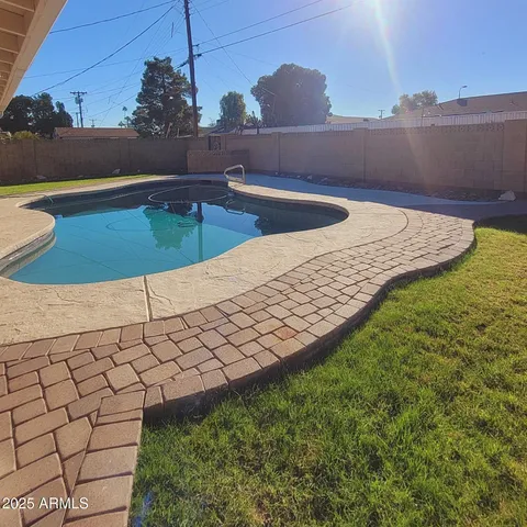 $2,350 | 8229 East Cambridge Avenue, Scottsdale, AZ 85257