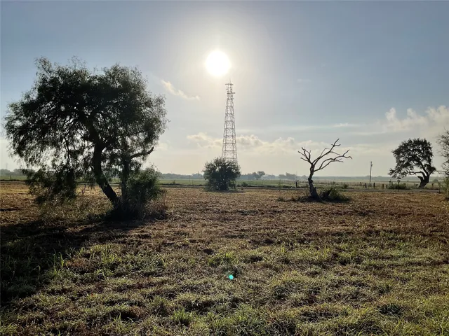 $110,000 | 1932 Old Goliad Road, Cuero, TX 77954