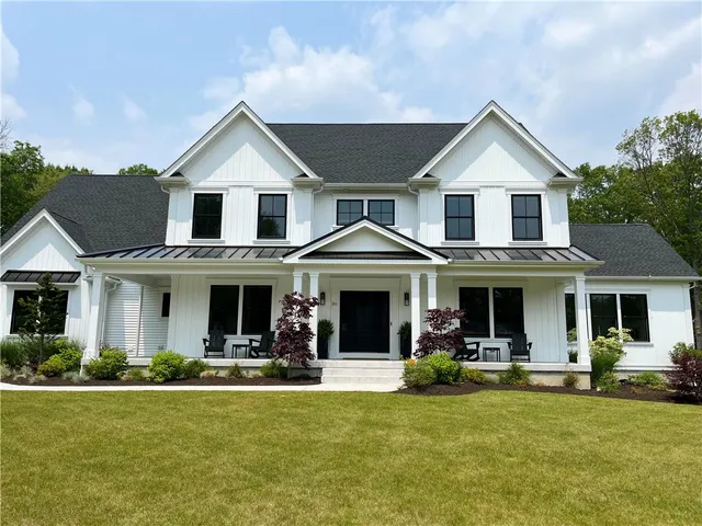 $1,950,000 | 15 Chiswick Road, Smithfield, RI 02828