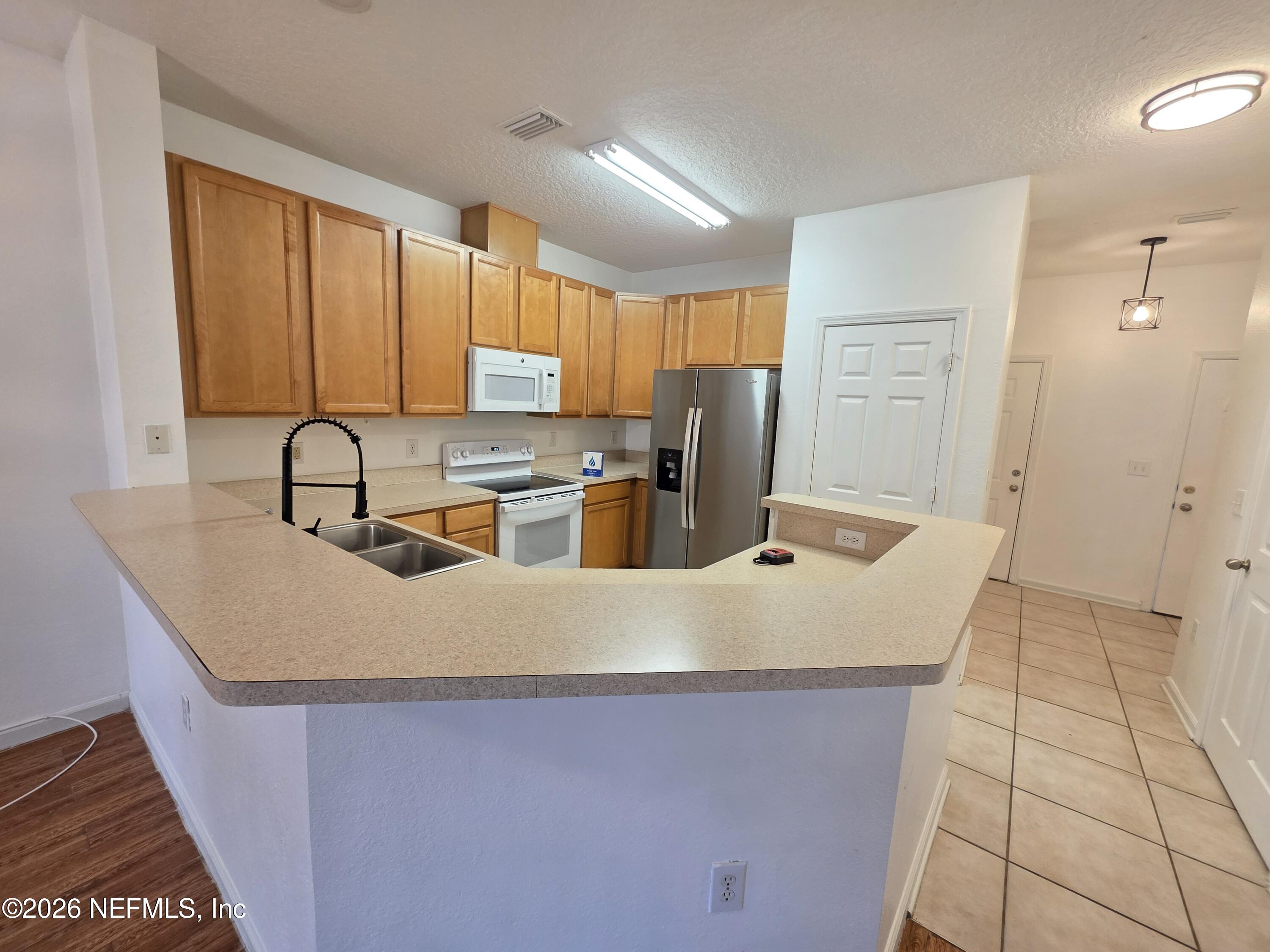 5663 Greenland Road, Unit 607 Jacksonville, FL 32258 - Photo 5 of 31 20260209_135617