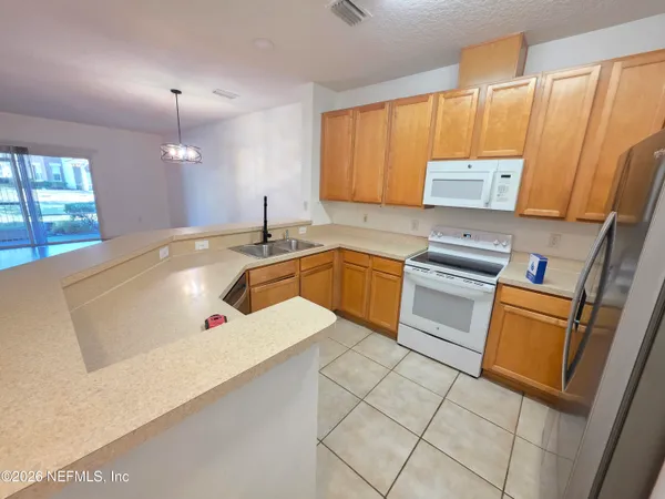 $1,750 | 5663 Greenland Road, Unit 607, Jacksonville, FL 32258