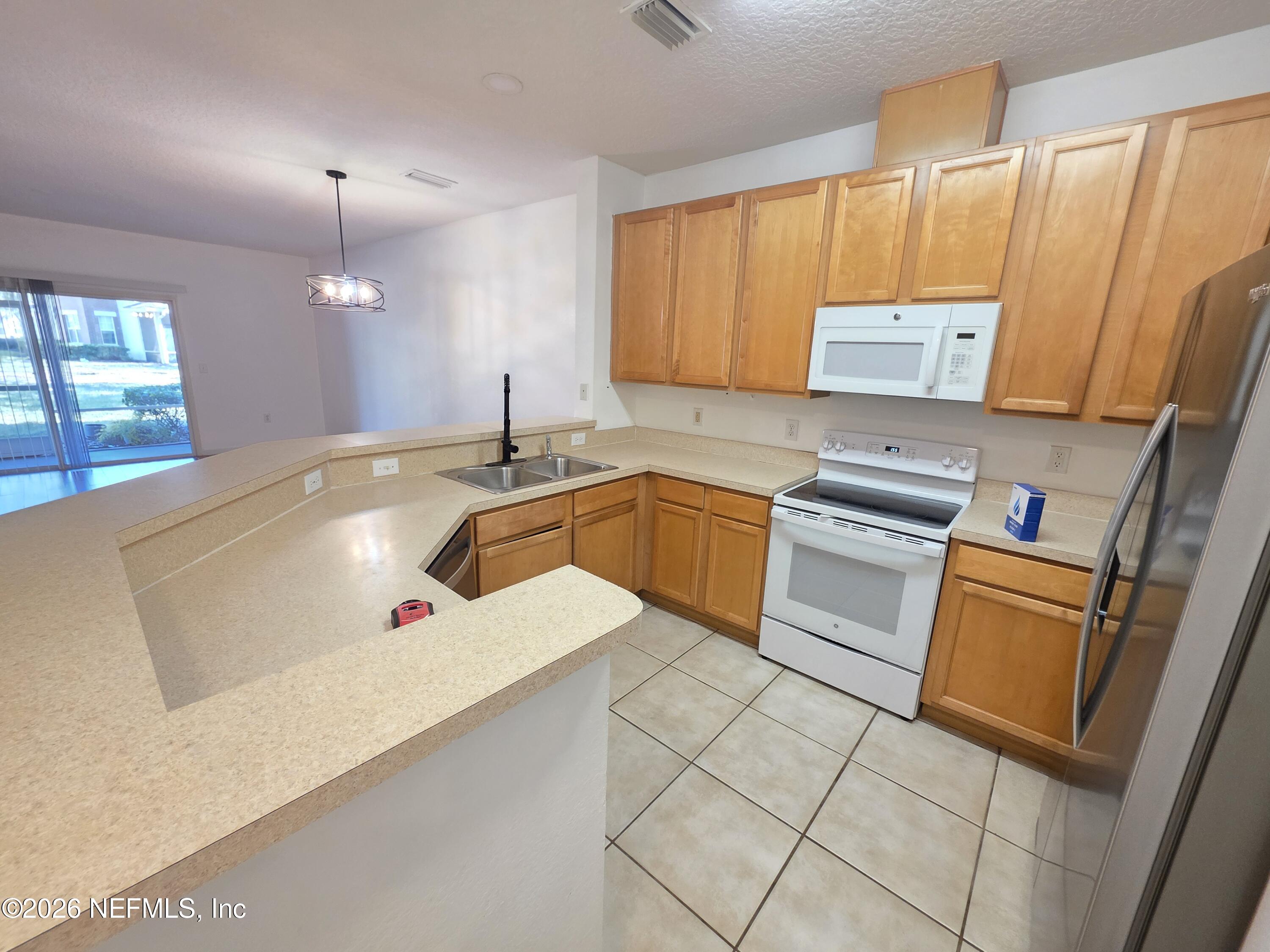 5663 Greenland Road, Unit 607 Jacksonville, FL 32258 - Photo 6 of 31 20260209_135624