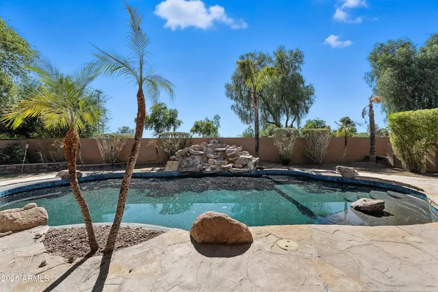 $779,000 | 3042 South Seton Avenue, Gilbert, AZ 85295