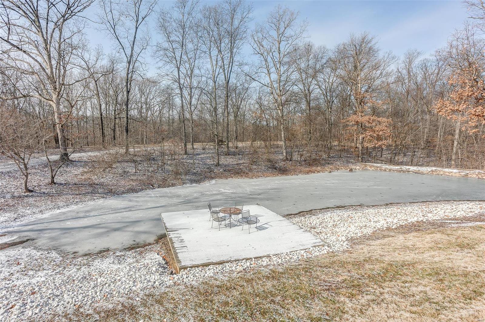 20455 Oak Rest Road Brighton, IL 62012 - Photo 30 of 31