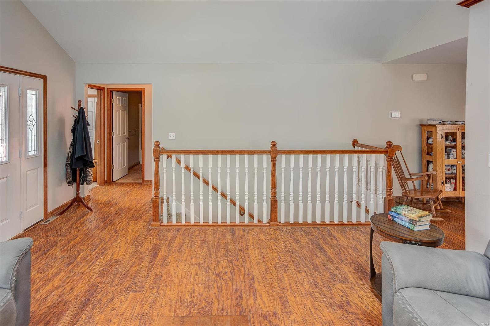 20455 Oak Rest Road Brighton, IL 62012 - Photo 7 of 31