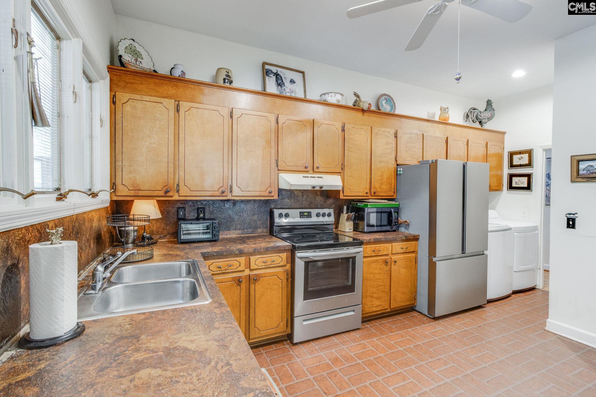 670 Red Fox Road Camden, SC 29020 - Photo 9 of 57
