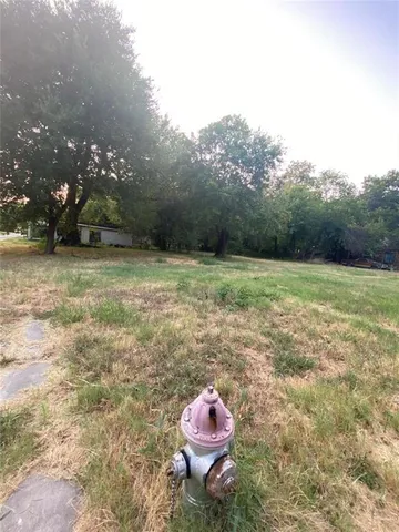 a view of a outdoor space