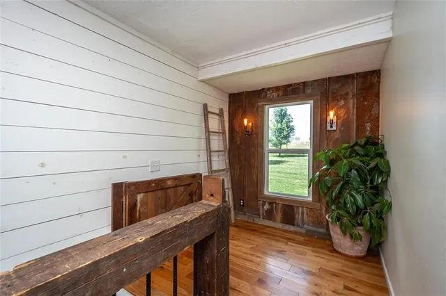 $630,000 | 4006 Thomas Road, Wellsville, KS 66092