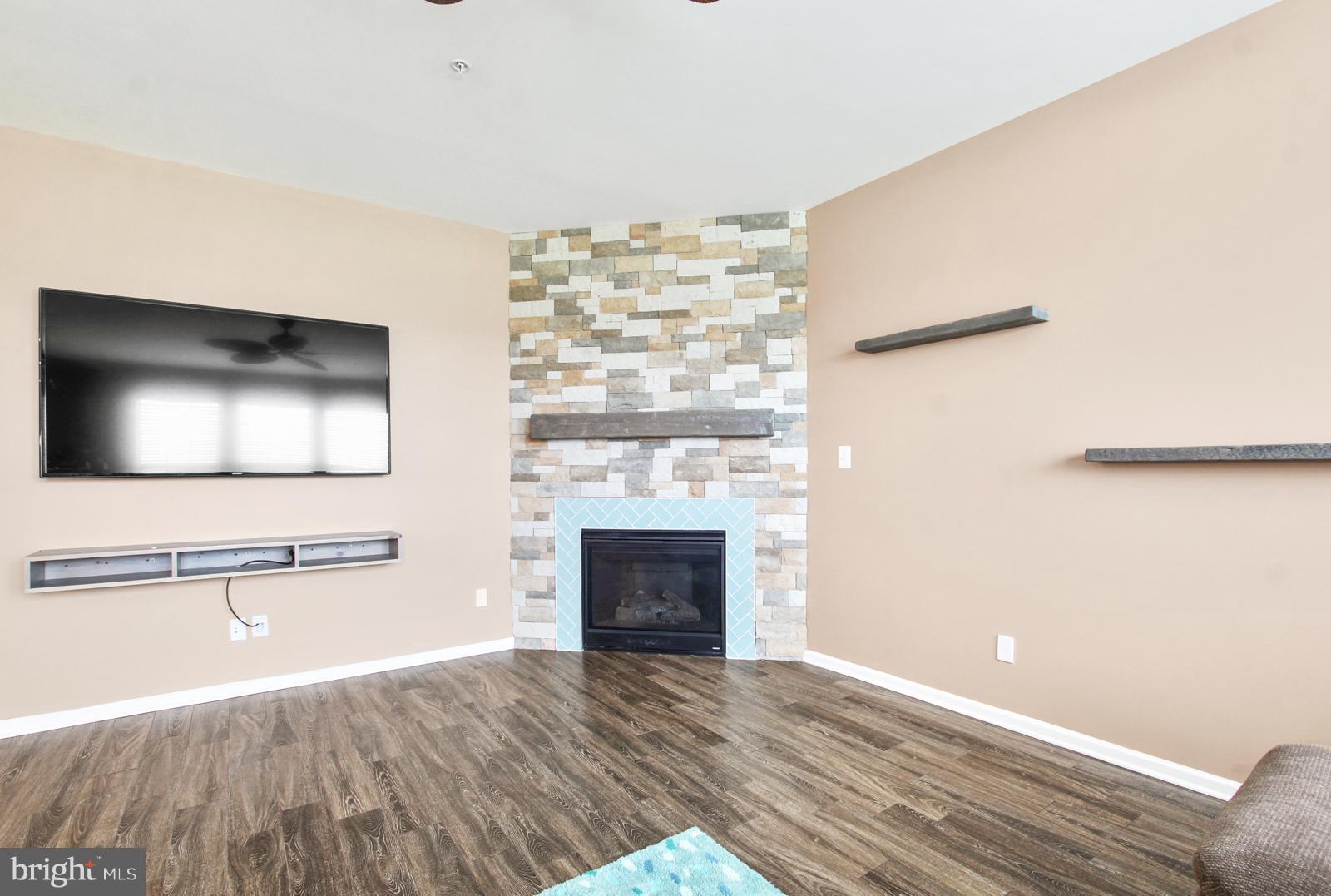 1441 Viridian Road Aberdeen, MD 21001 - Photo 9 of 30 Family Room