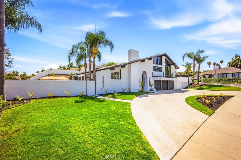 6190 Shaker Drive Riverside, CA 92506 - Photo 2 of 56 Gallery Image 2