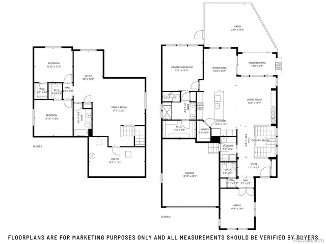 a black and white photo of a living room