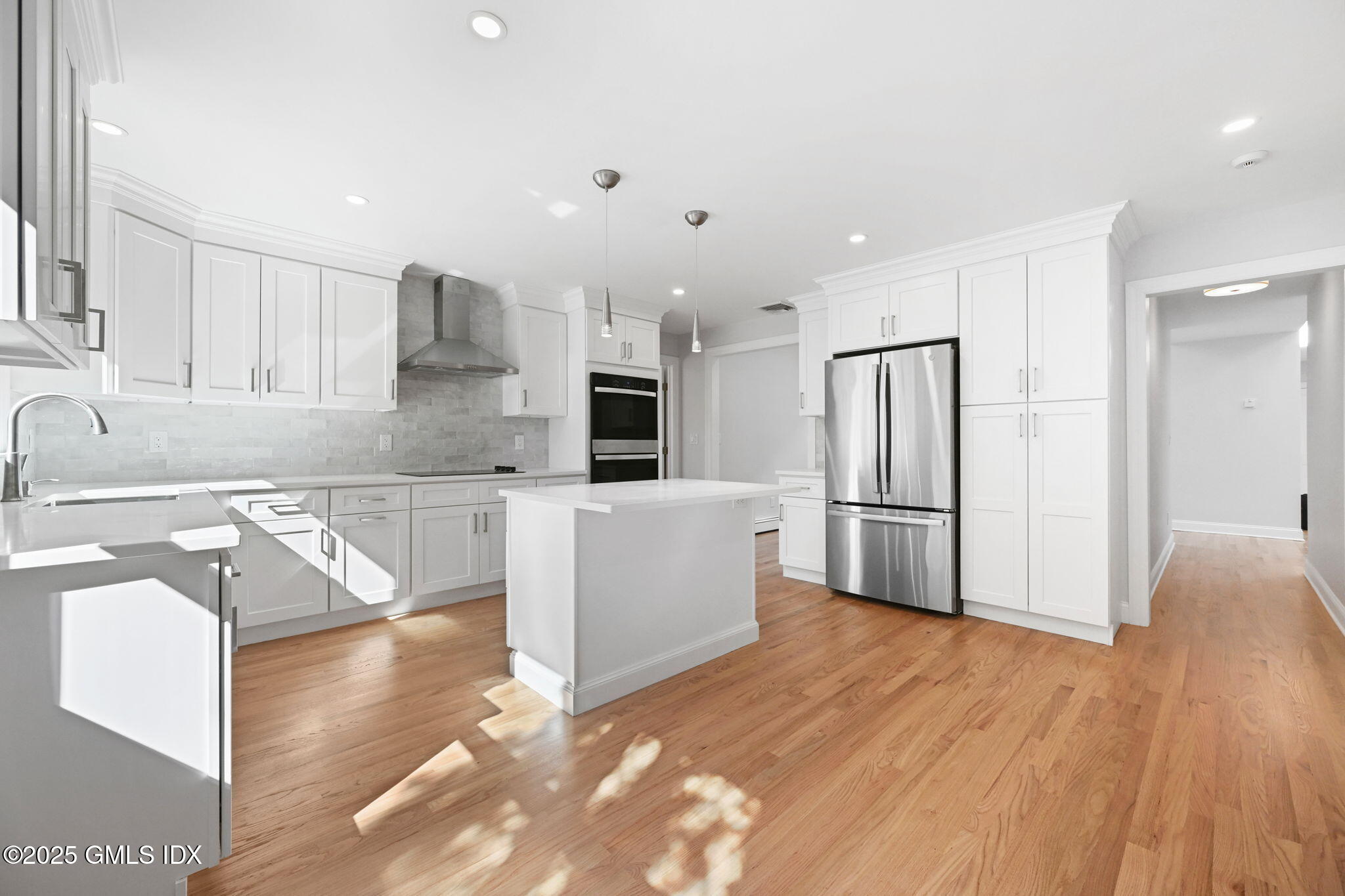 24 Rippowam Road Cos Cob, CT 06807 - Photo 17 of 53 17-web-or-mls-24-rippowam-rd