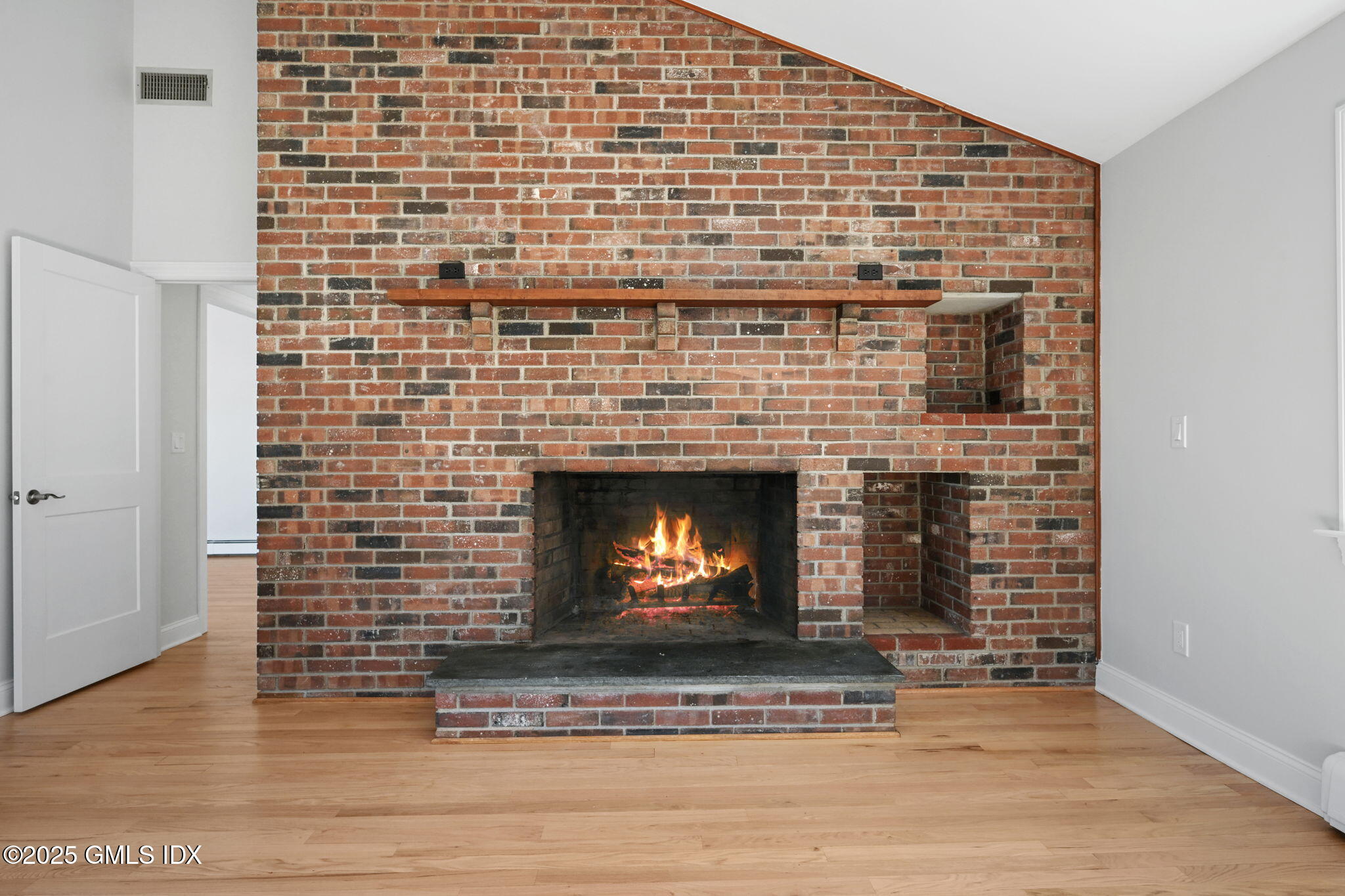 24 Rippowam Road Cos Cob, CT 06807 - Photo 23 of 53 23-web-or-mls-24-rippowam-rd