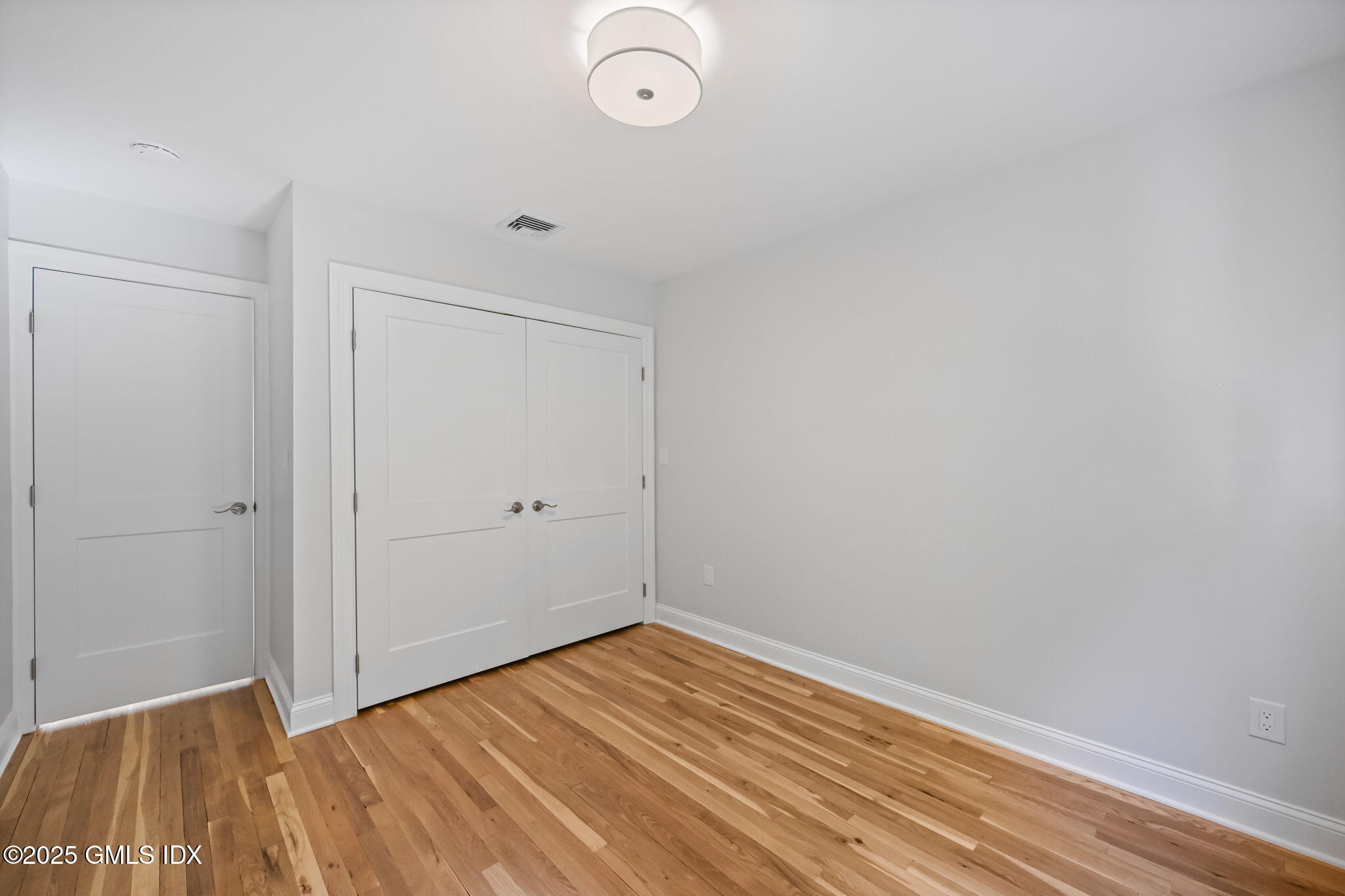 24 Rippowam Road Cos Cob, CT 06807 - Photo 28 of 53 30-web-or-mls-24-rippowam-rd