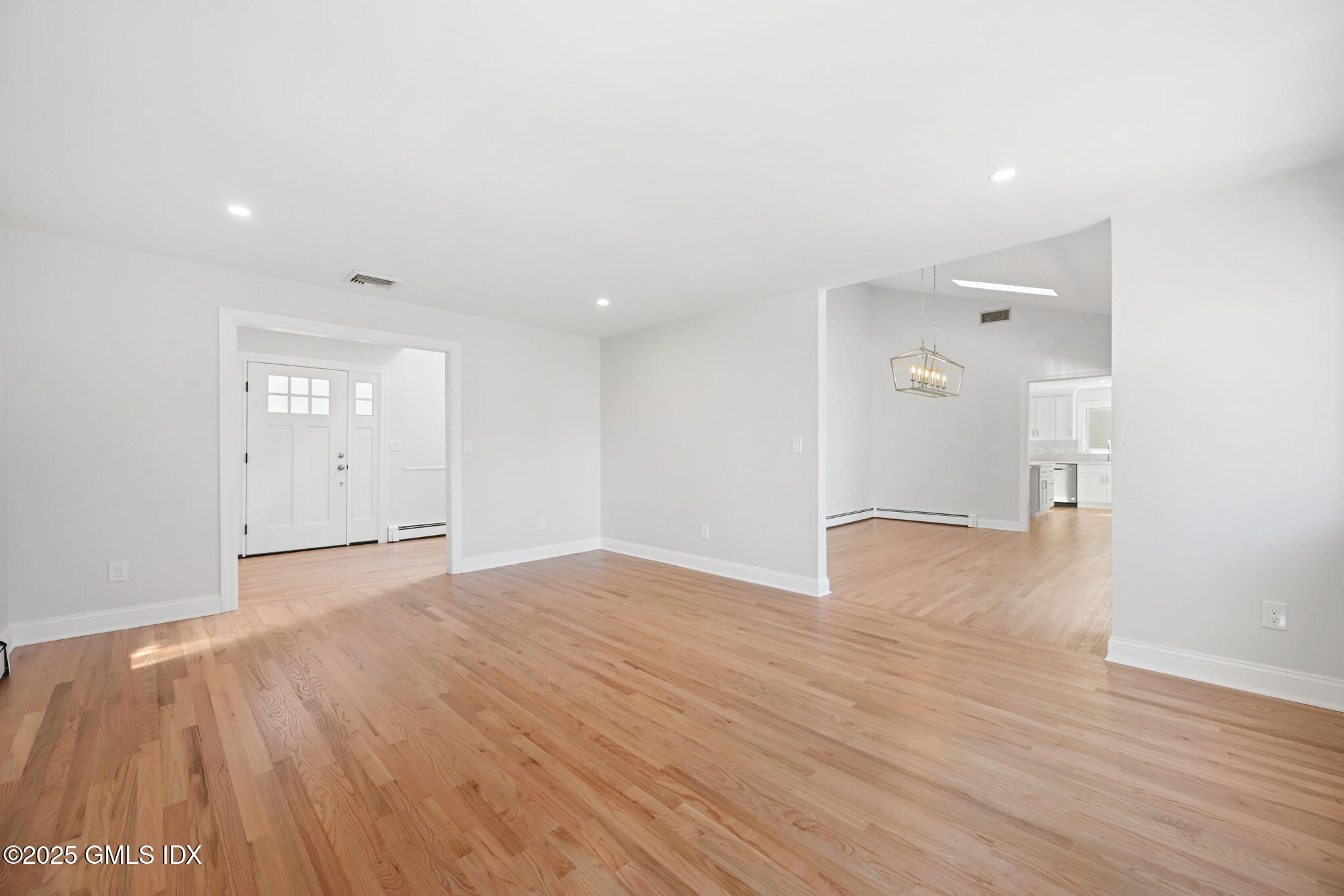 24 Rippowam Road Cos Cob, CT 06807 - Photo 8 of 53 9-web-or-mls-24-rippowam-rd