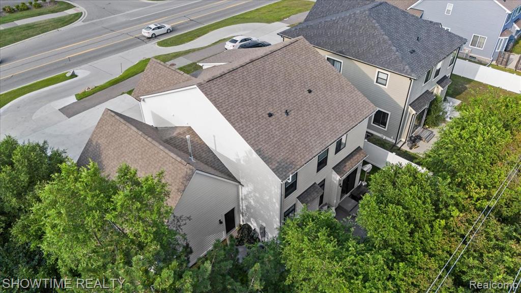 291 West Tienken Road Rochester Hills, MI 48306 - Photo 46 of 49