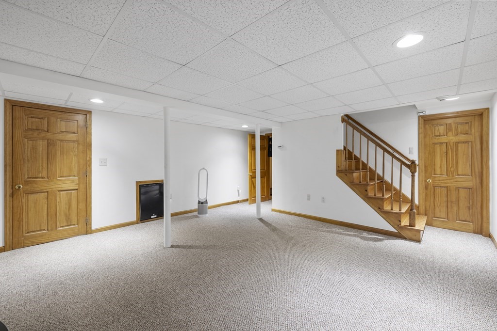 270 Middleton Road Boxford, MA 01921 - Photo 15 of 40 a view of an empty room with closet