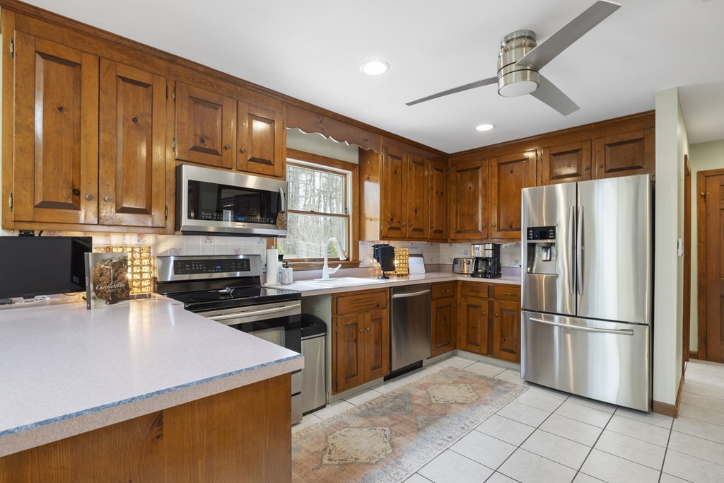 270 Middleton Road Boxford, MA 01921 - Photo 25 of 40