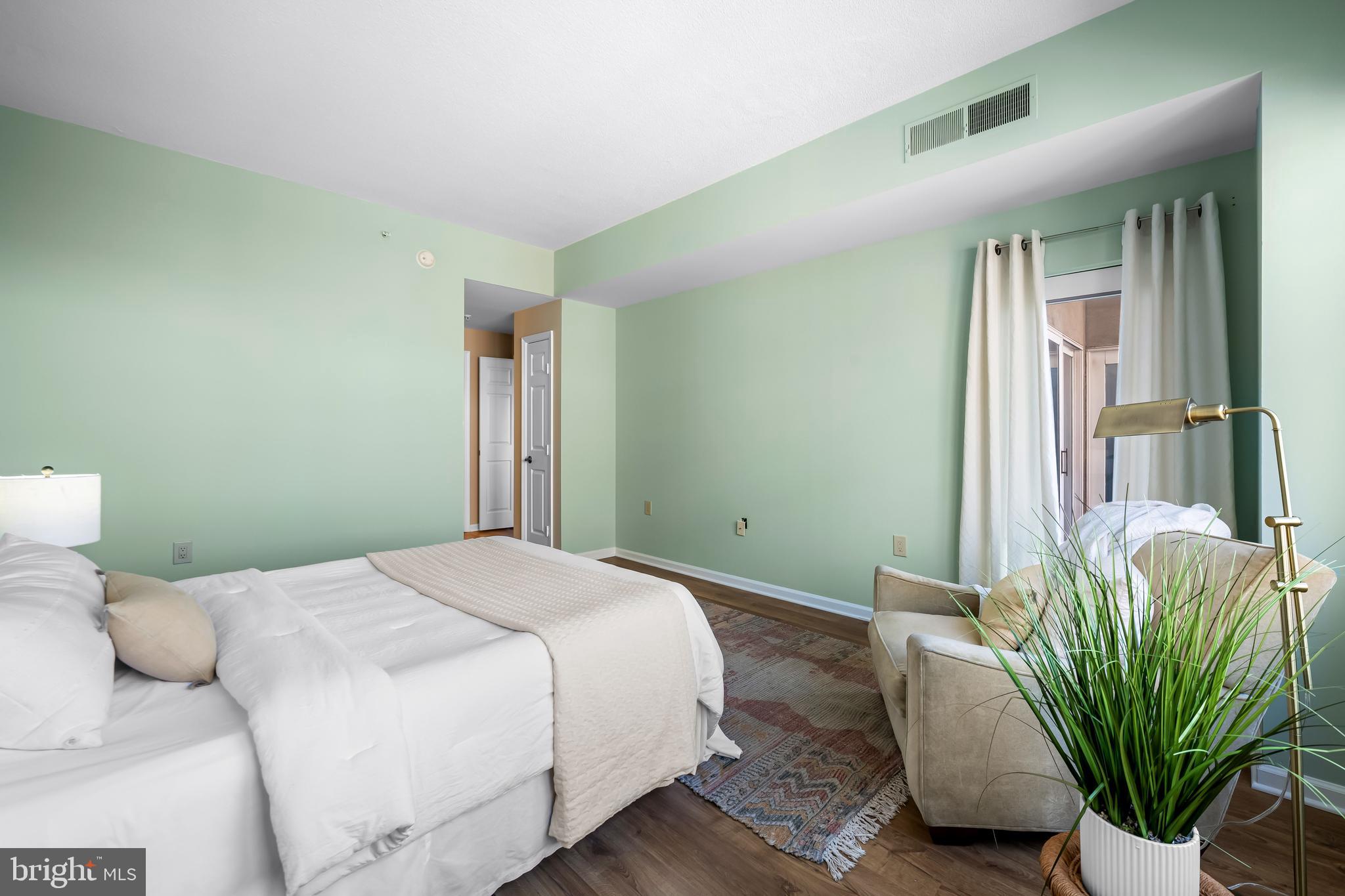 3801 Canterbury Road, Unit 805 Baltimore, MD 21218 - Photo 18 of 39 Gallery Image 18