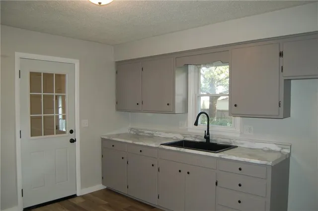 $107,000 | 604 South Orchard Street, Clinton, MO 64735