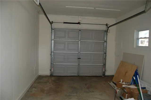 $107,000 | 604 South Orchard Street, Clinton, MO 64735