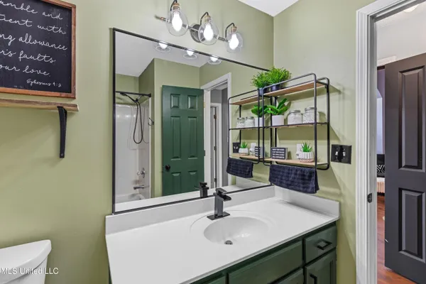 $325,000 | 10009 Lacy Drive, Olive Branch, MS 38654