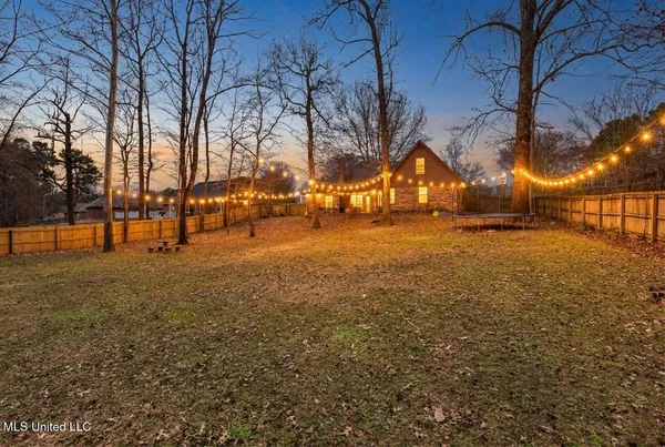 $325,000 | 10009 Lacy Drive, Olive Branch, MS 38654