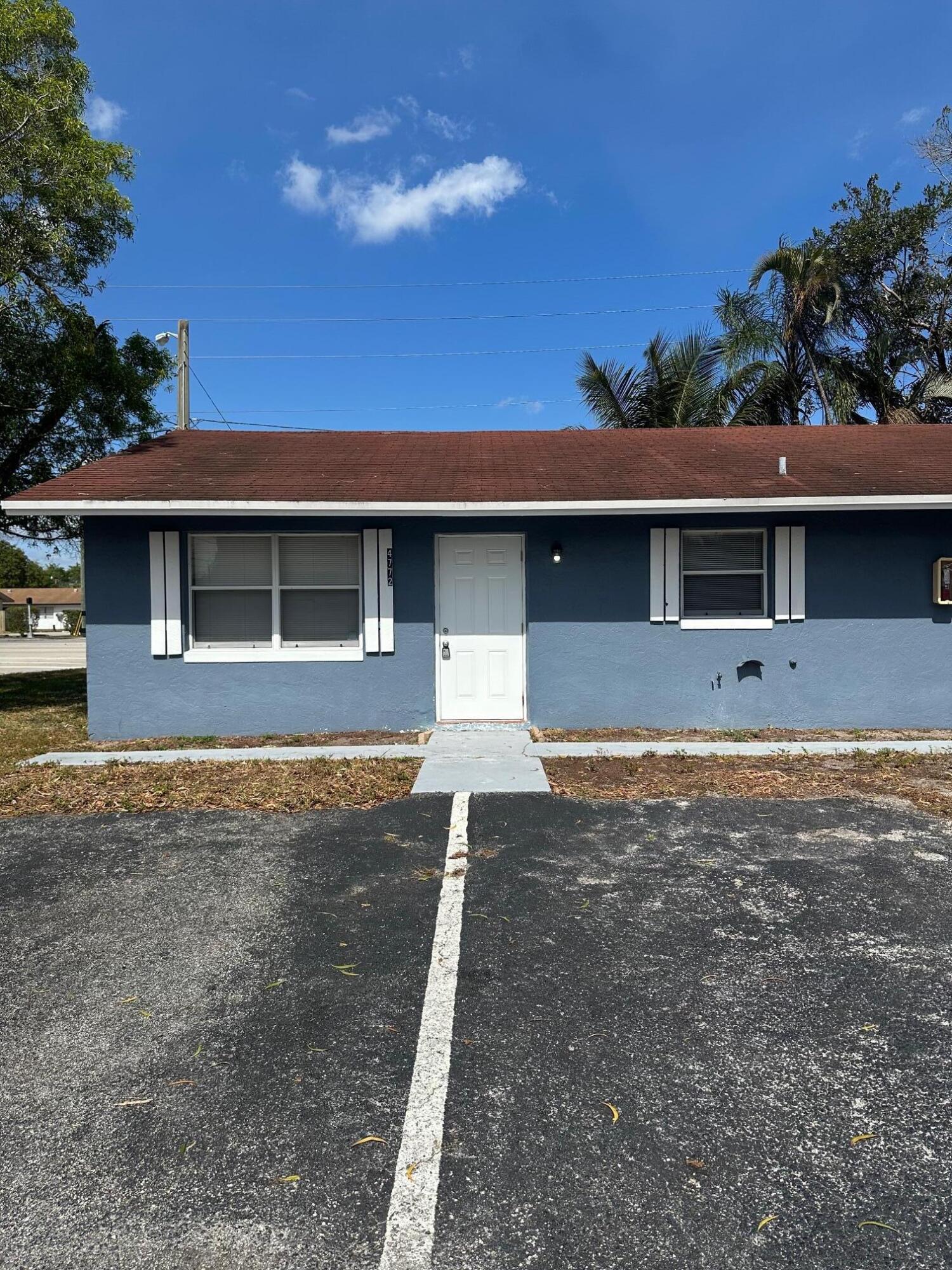 4760 Davis Road, Unit 4772 Lake Worth, FL 33461 - Photo 1 of 8 IMG_0027