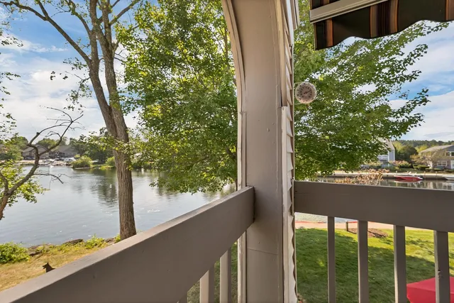 $795,000 | 68 Railroad Avenue, Unit 3, Wolfeboro, NH 03894