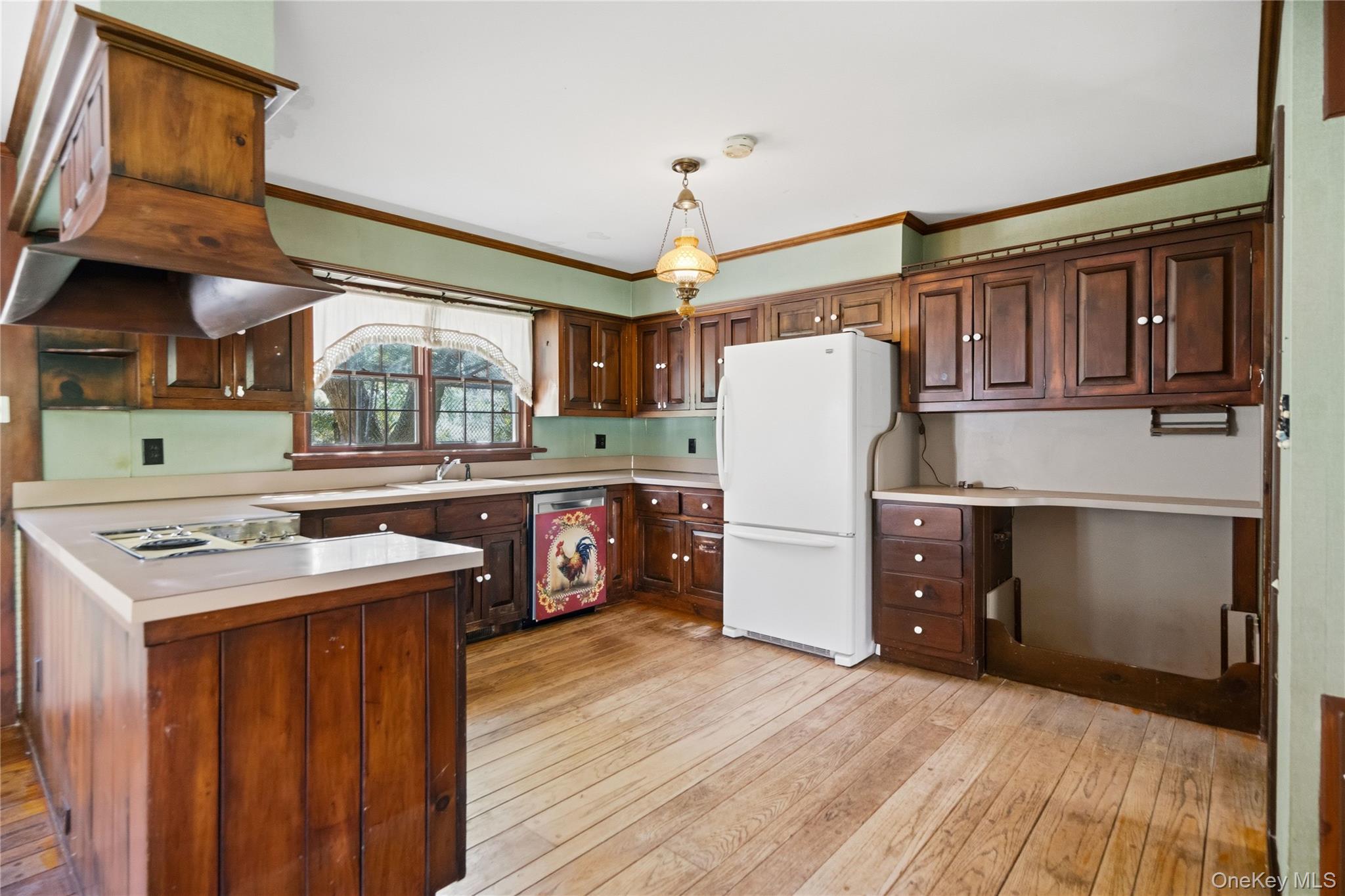 42 Senne Road Northport, NY 11768 - Photo 11 of 42